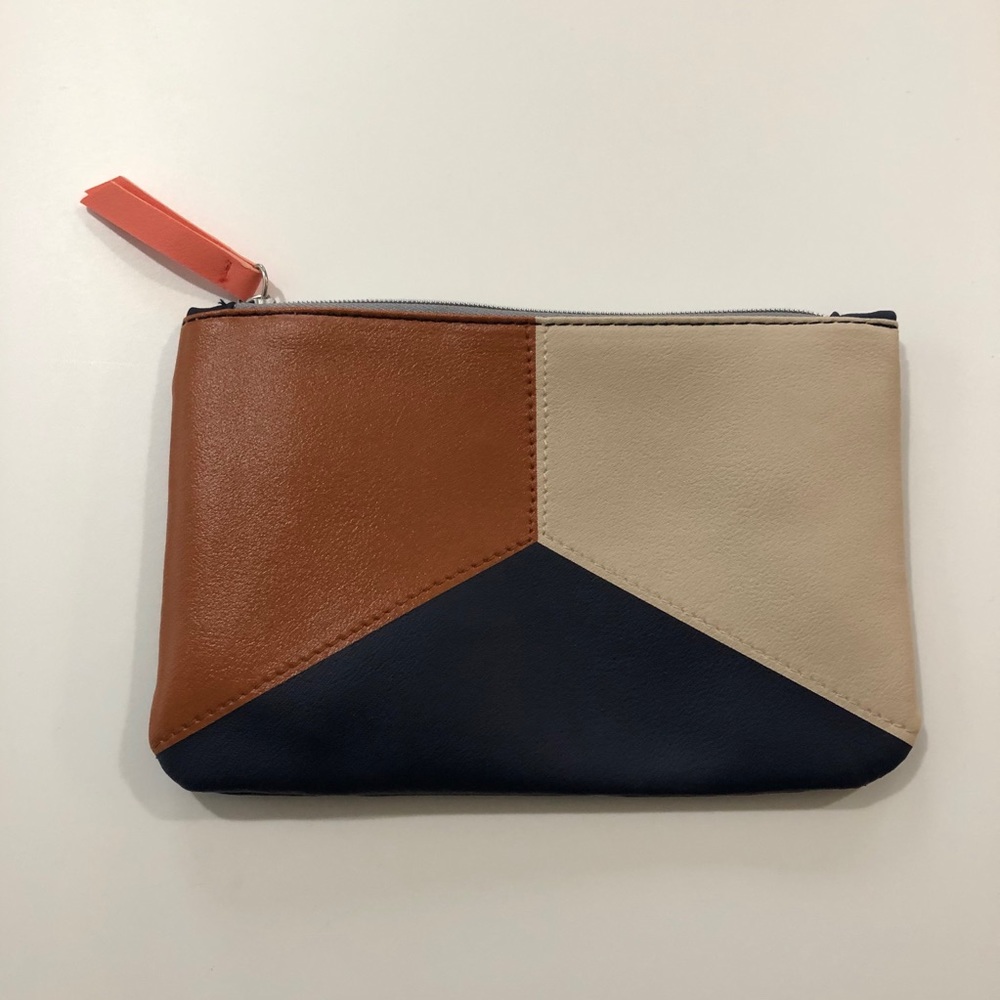 ✨ NWOT Ipsy Glam Bag November 2020